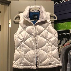 The North Face white puffer best